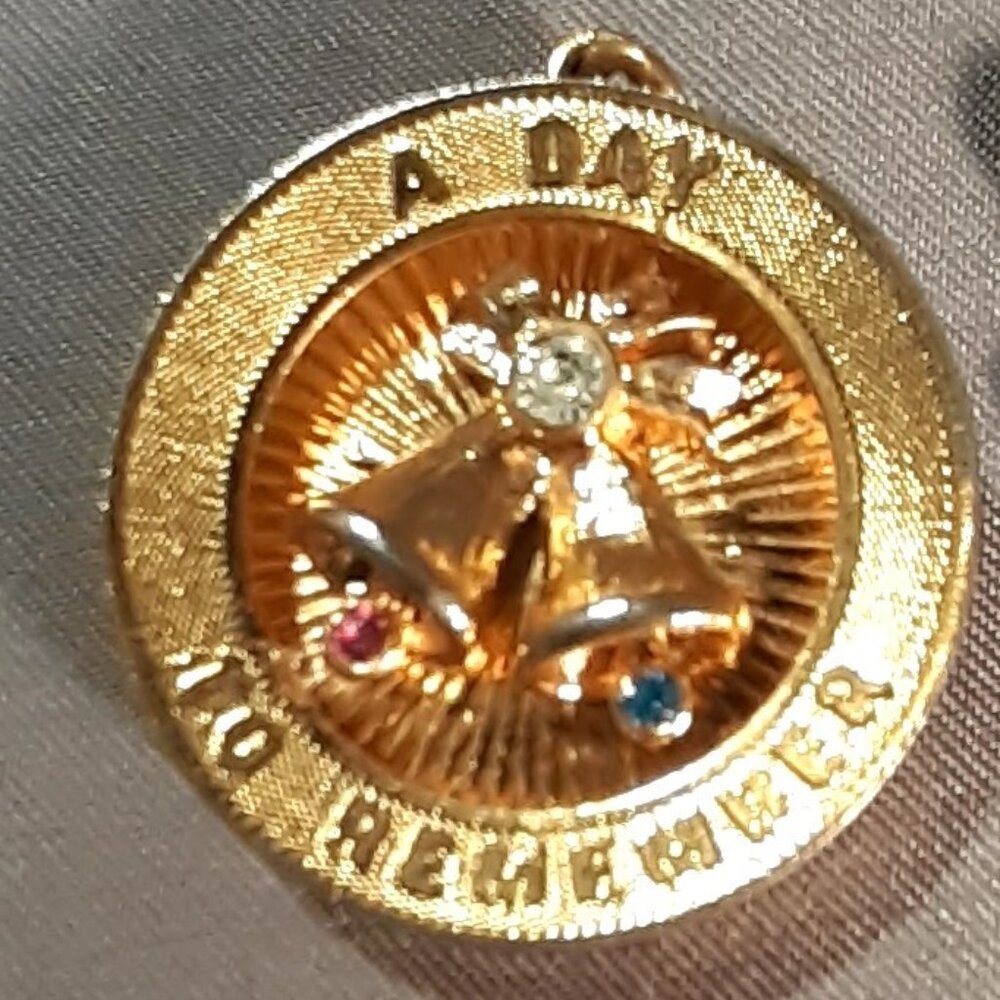 Charm "A Day to Remember"